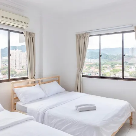 Eastern Apt, Jelutong